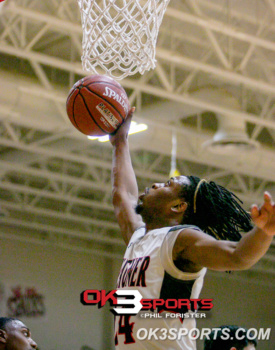 wagner boys basketball, wagner thunderbirds, jasean jackson, jalen jackson, journee phillips, boys basketball, wagner boys basketball, karen wagner high school, memorial minutemen basketball