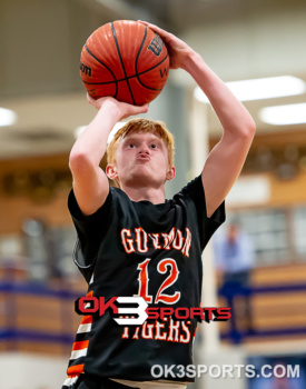 basketball, kingfisher, OK., kingfisher boys basketball, kingfisher yellowjackets basketball, kingfisher high school, guymon tigers, guymon high school, guymon boys basketball, mark arledge, jett sternberger, Matthew stone, alec sappington