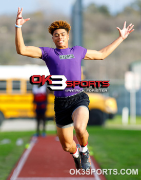 #ok3sports, 2019, Brandeis track, Broncos track, Churchill Chargers Track, Churchill Track, Gustafson stadium, Harlan track, Hawks track, High School Track and Field, High School tack and field pictures, Jay Mustangs Track, John Jay Track, O'Connor Track, OK3Sports, Panthers track, Raiders track, Roosevelt Track, San Antonio High School track and field, SnapPics, SnapPicsSA, SnapPicsSA.com, Taft Track, Track pictures, Warren Track, Warriors Track, high school sports, high school track pictures, track and field pictures